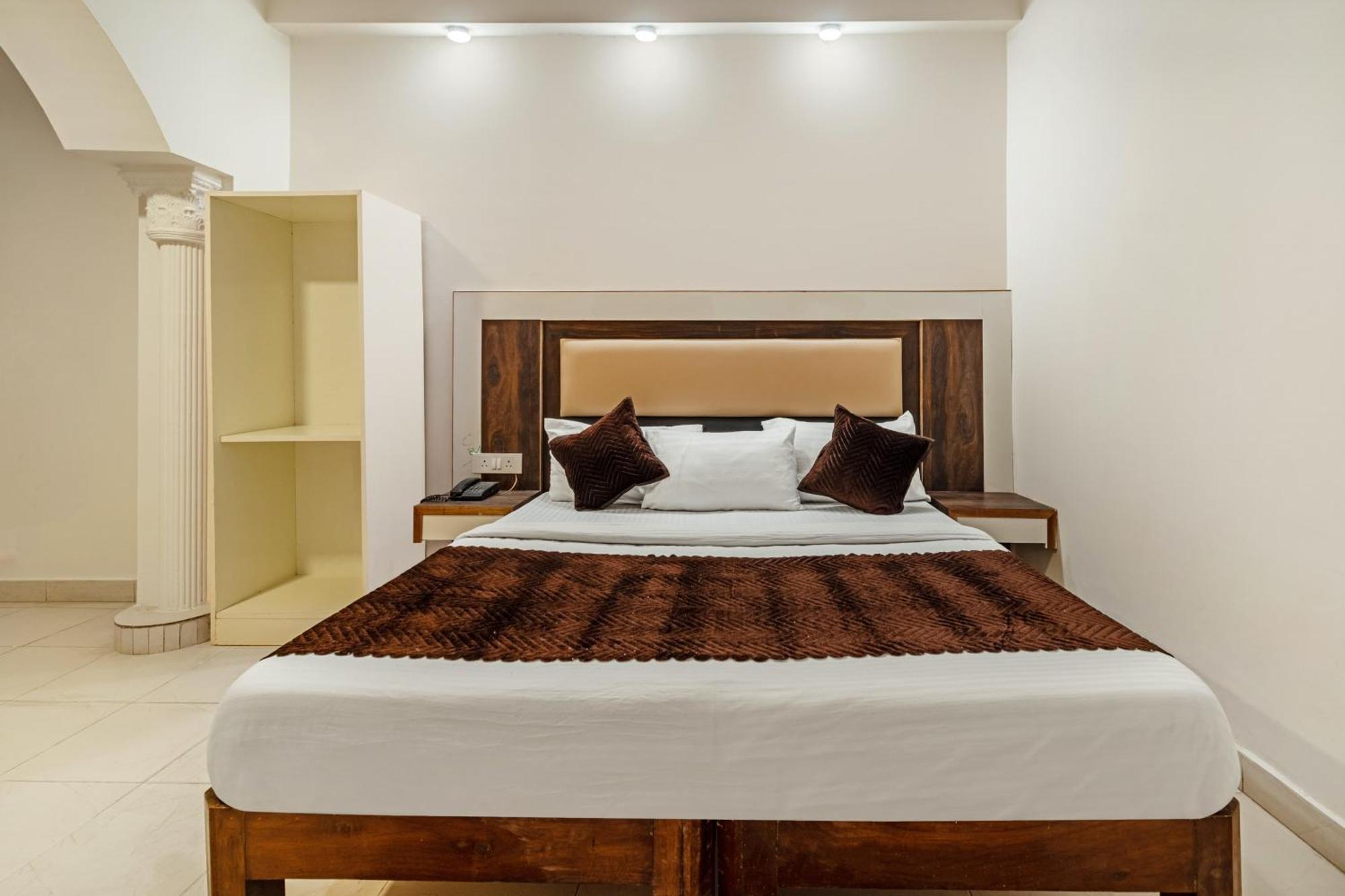 Hotel South Indian Dillí Exteriér fotografie
